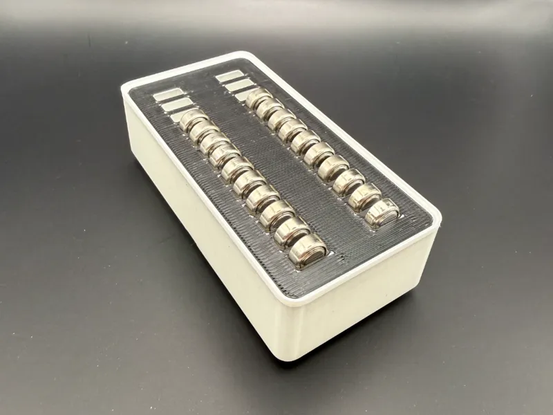 Gridfinity Bin 1x2 – LR41 Battery Holder