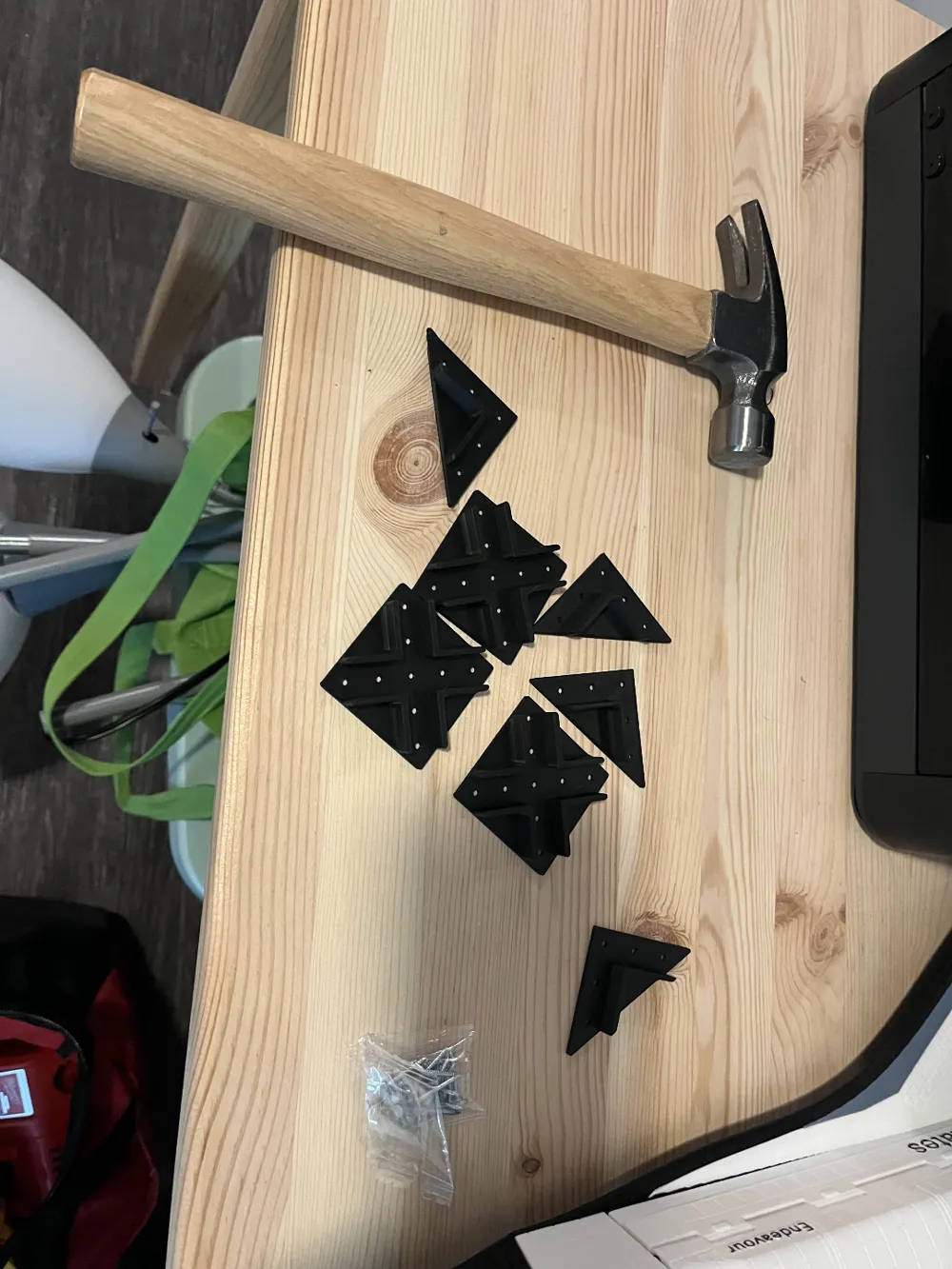 Target Cube Storage Bracket (Corner) by tyrfing MakerWorld