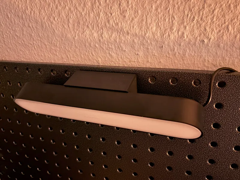 Workbench Mount - Philips Hue Lightbar (45° Angle)