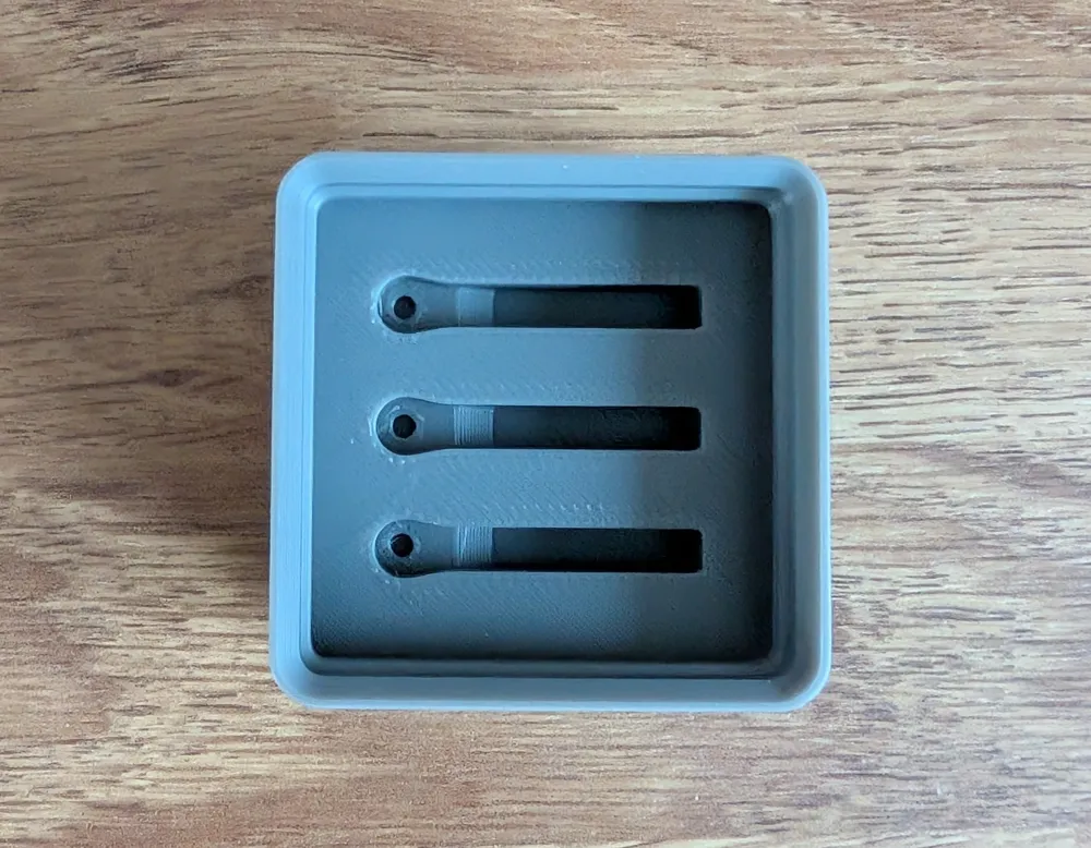 H2D 3x Filament cutter gridfinity storage - Free 3D Print Model ...