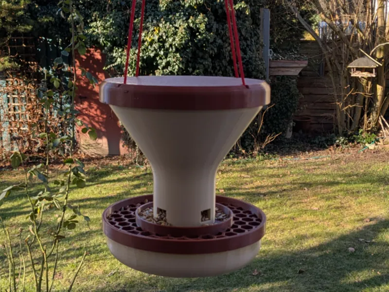 Modern Bird Feeder with Anti-Waste Tray 