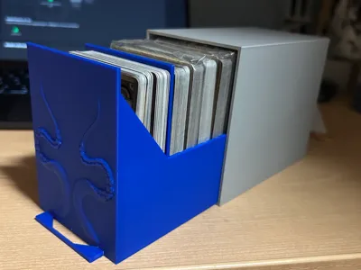 Lovecraftian Card Organizer