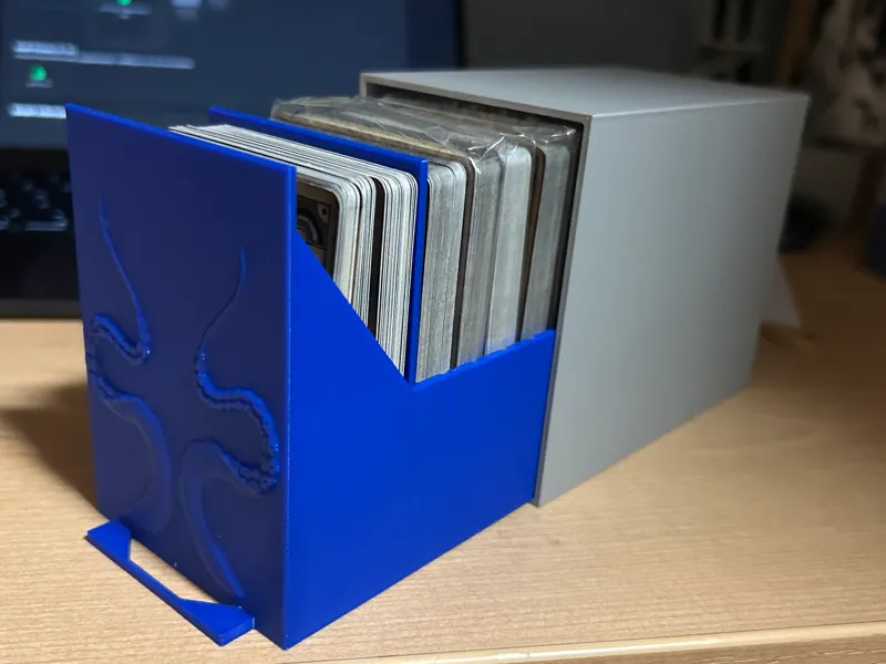 Lovecraftian Card Organizer