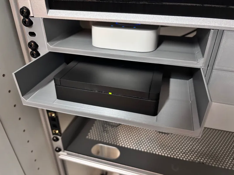 OpenRack 1U - Insert for SG Smart Gateway