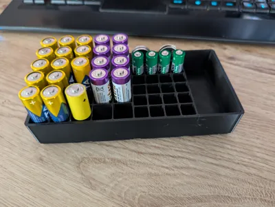 Gridfinity Battery Holder with empty Space 4x2