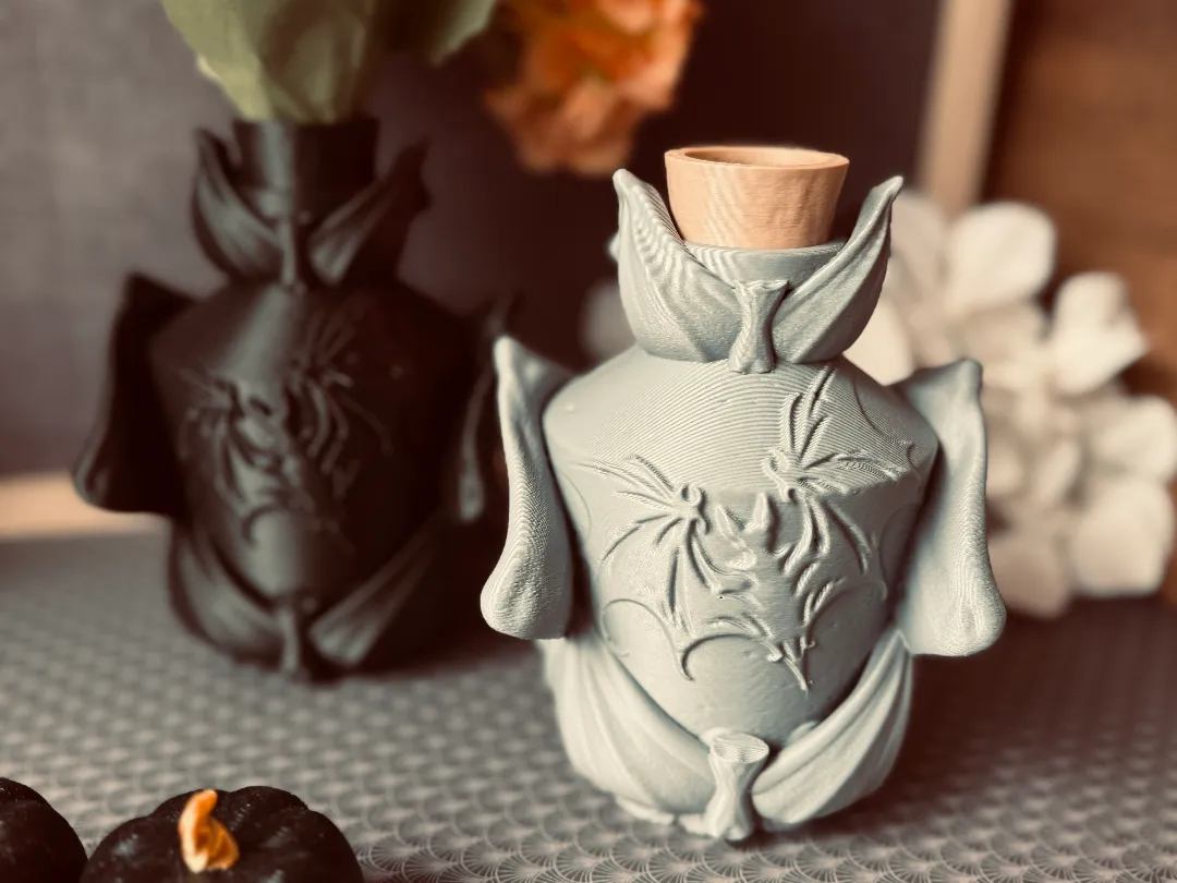 Bat Potion Bottle – Vase - Free 3D Print Model - MakerWorld