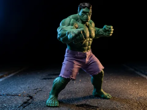 Figura decorativa: Hulk statua Altezza quasi naturale 3d Scultura — referencia de MakerWorld