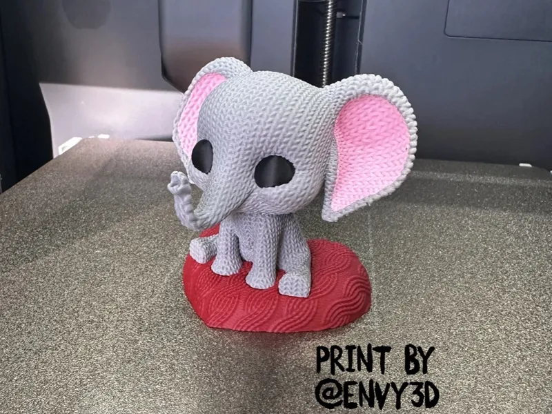 3 versions Bobble-head cute Valentine Elephant