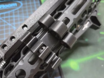 Soporte: 5.56mm NATO M-LOK HOLDER — vista de referencia 3