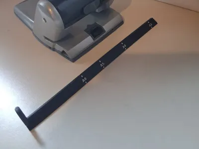 Stop rail for Leitz 5180 punch