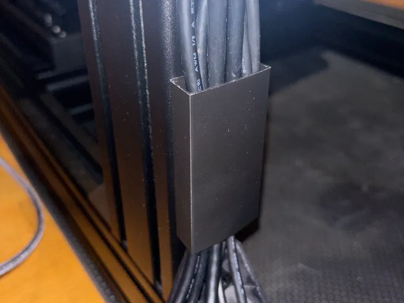 Another snap on cable guide 40mm alu simracing