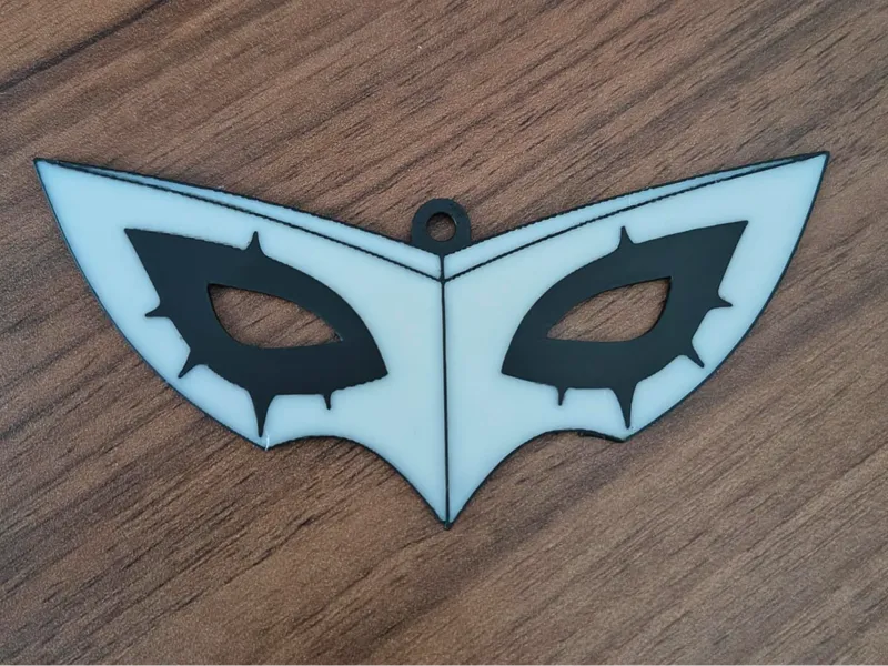 Trickster mask