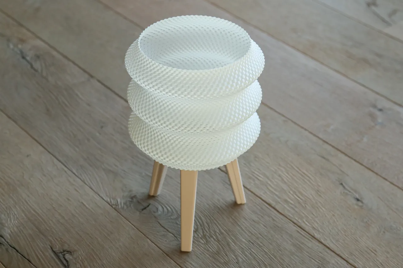 Tripod Lamp 2.0 - 3 different Shade Options view 3