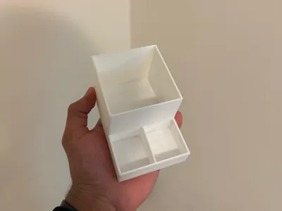 Organizer for dressing table