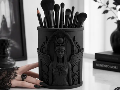 Organizador: Goth Egyptian Isis Ankh Brush & Pen Organizer — referencia de MakerWorld