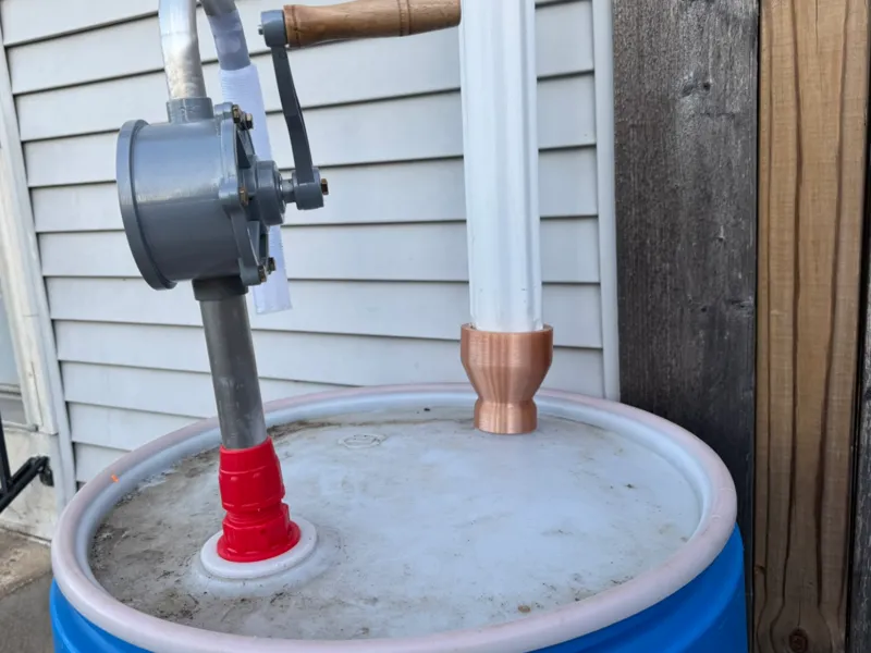 Lid/Gutter Funnel for Rain Collection