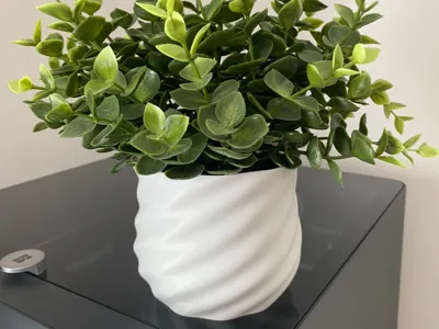 Flower pot 4