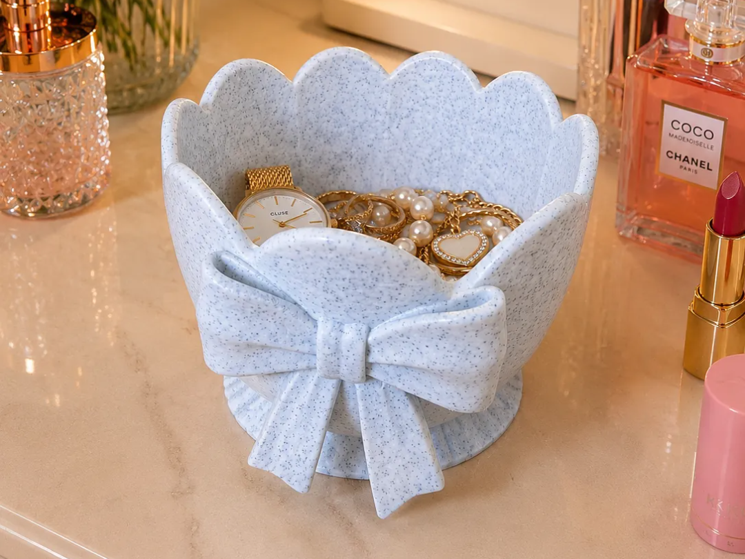 Pearl Petal Dish