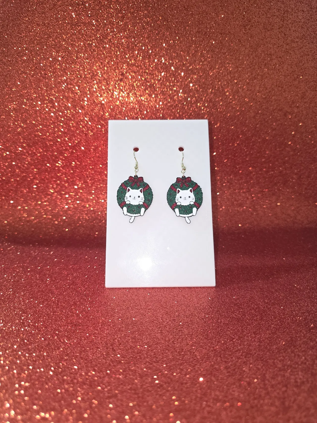Cat in the wreath earrings view 2