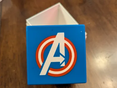 MTG Cap Avengers Deck Box (Avengers Assemble)