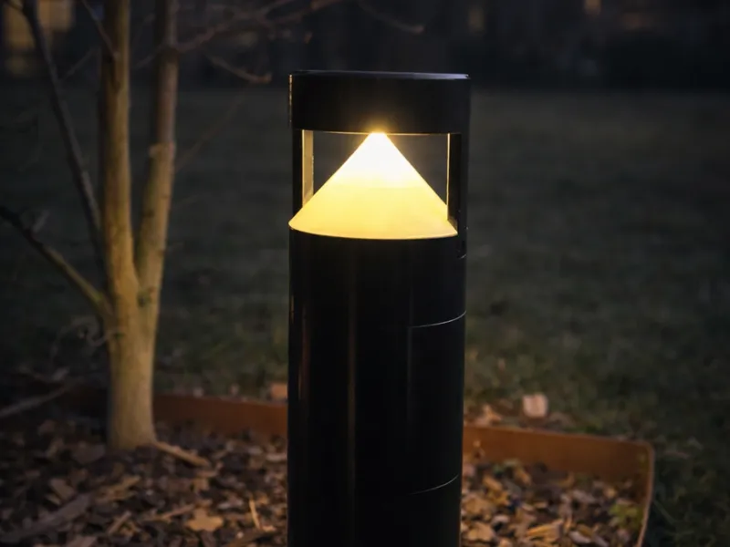 Modular Solar Bollard Light with Cone Reflector