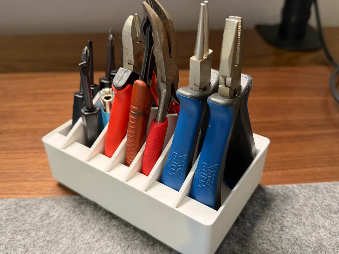 Gridfinity Plier / Side cutters Holder - Free 3D Print Model - MakerWorld