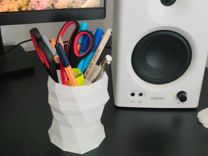 Pen Holder (Vase Mode) Low-cost, fast