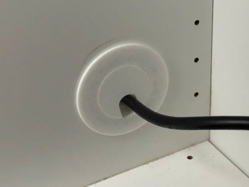 Kabeldurchführung 51 mm (IKEA Platsa, schraubbar)