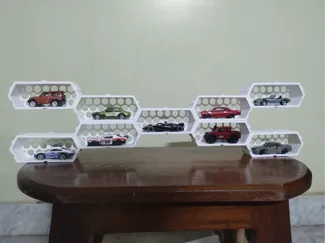 Honey comb stand(with good clearance)