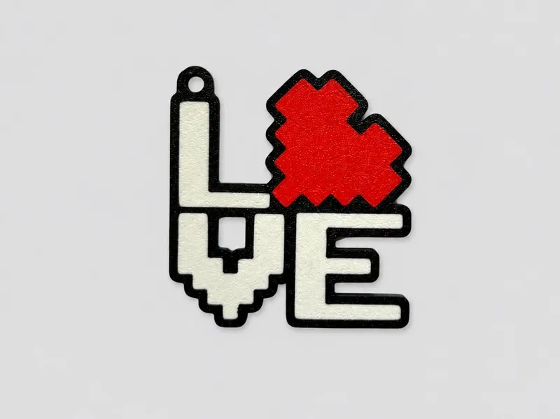 LOVE Heart Keychain – Pixel Art 3D Print