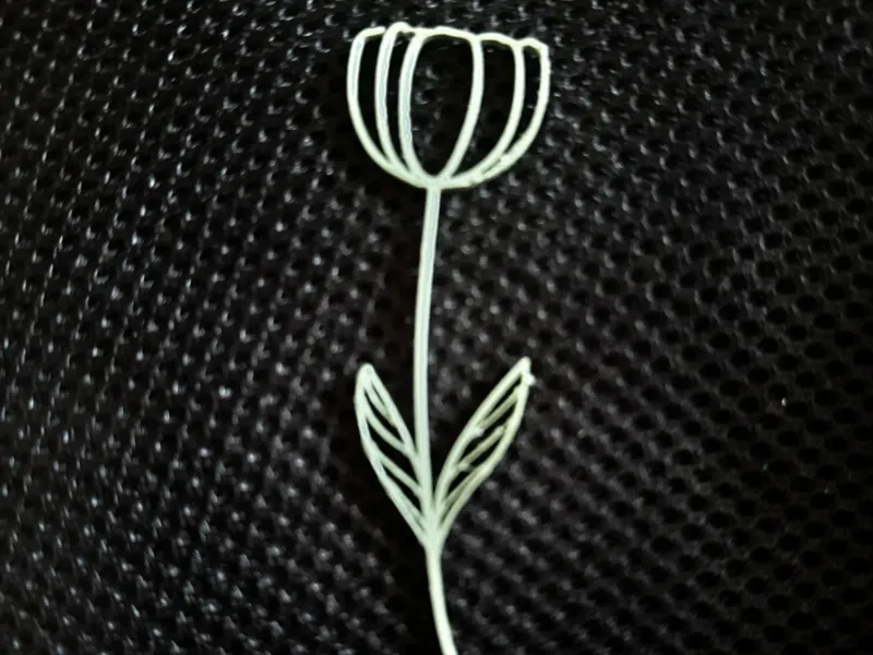 Minimal Flower Design