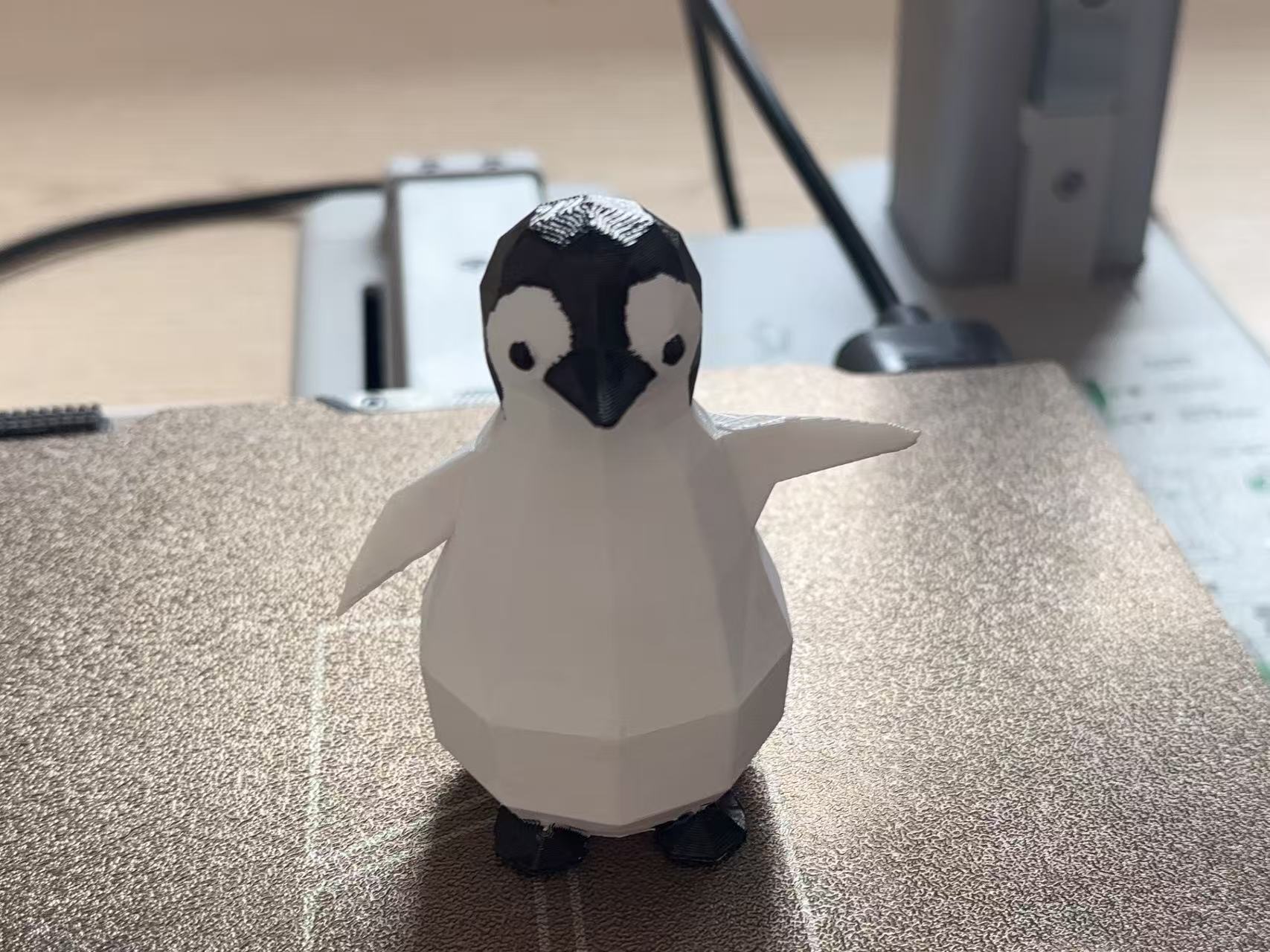 Miniatura 3 do modelo 3D 低多边形 小企鹅