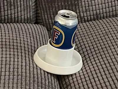 Spill proof(ish) can holder
