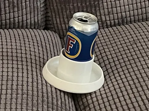 Spill proof(ish) can holder
