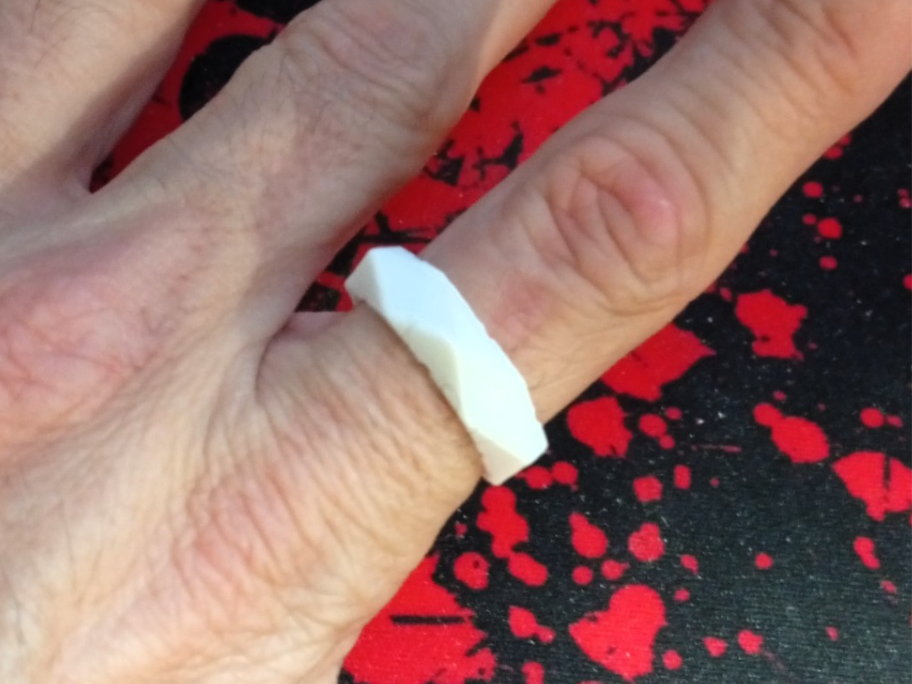 Anillo pentágono