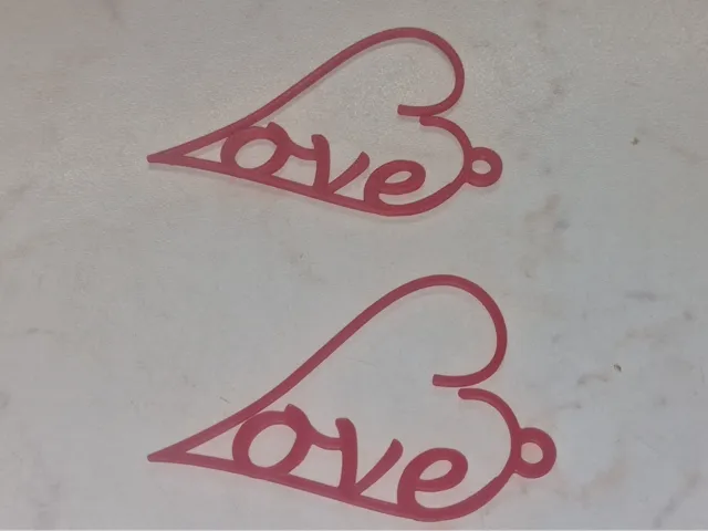 Zawieszka, kolczyk Love