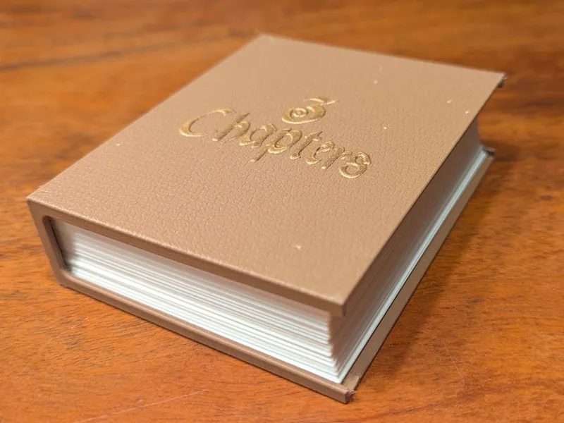 3 Chapters - Storage box