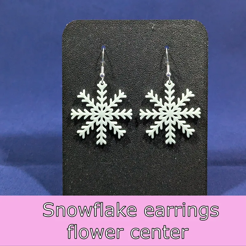Snowflake earrings - flower center view 2