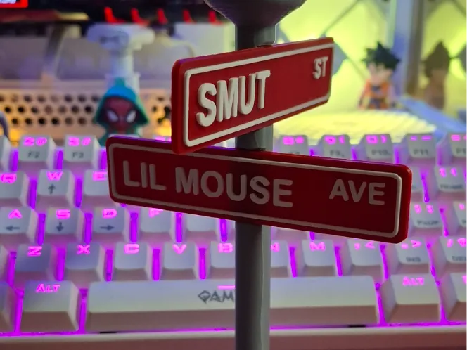 Smut St