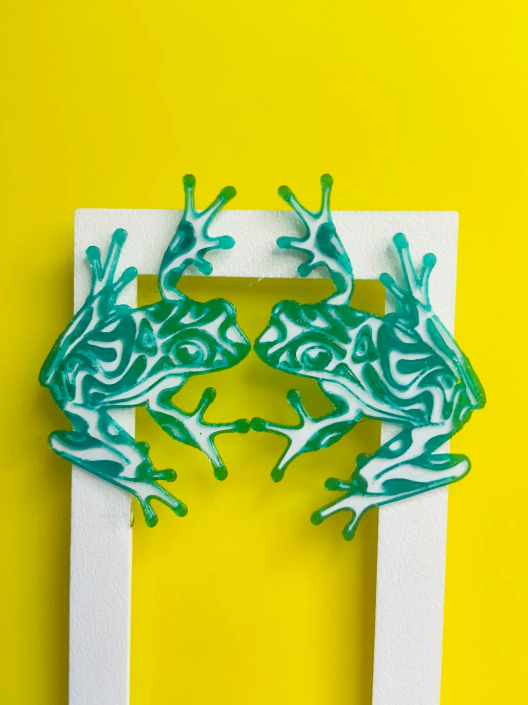 Pendientes rana view 2