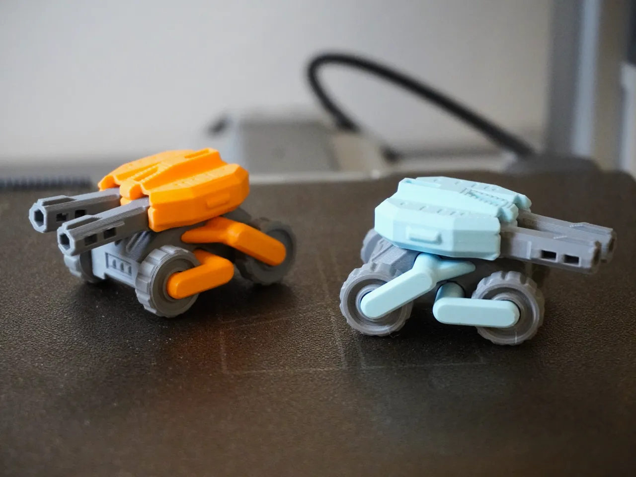 Racer Tank Mech - Model Kit view 3