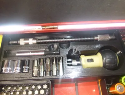 Ratcheting stubby screwdriver set (Gridfinity)