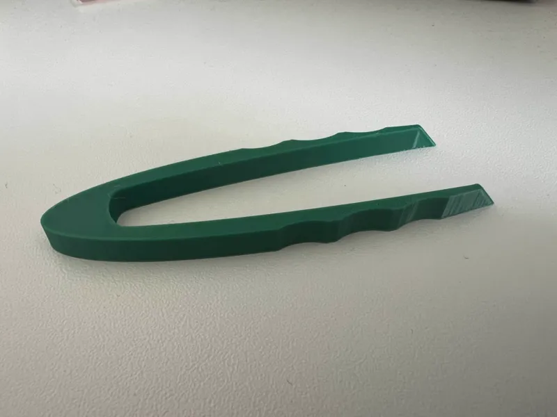 Tweezer