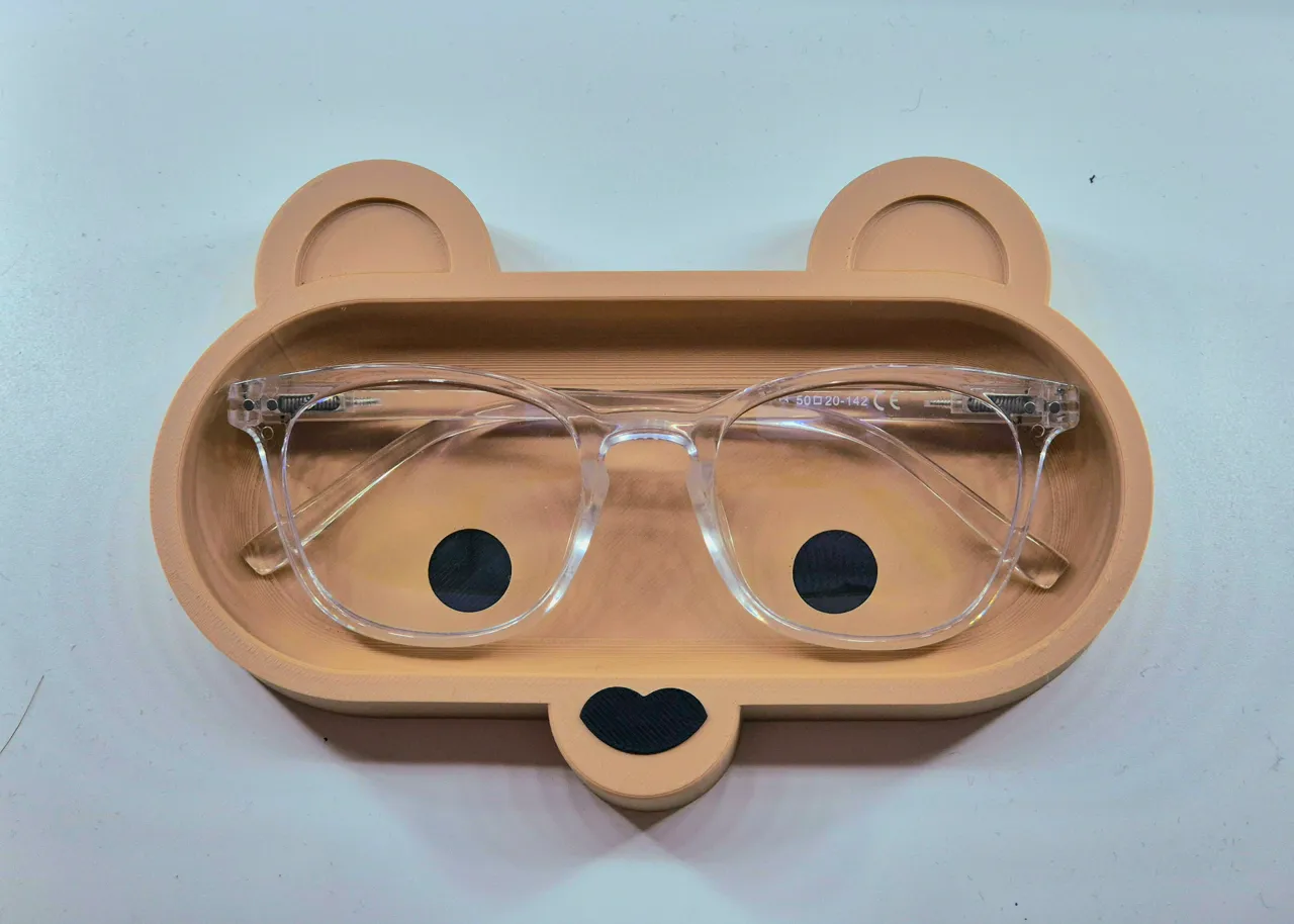 Glasses holder view 2