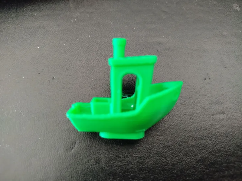 P1/X1 Series top mount dust cover (Benchy edition)