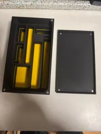 Hier nur der Deckel in neutraler Farbe