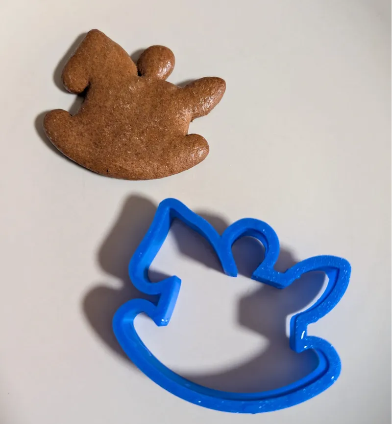 Cookie - Toy horse