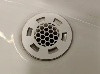Simple drain cover