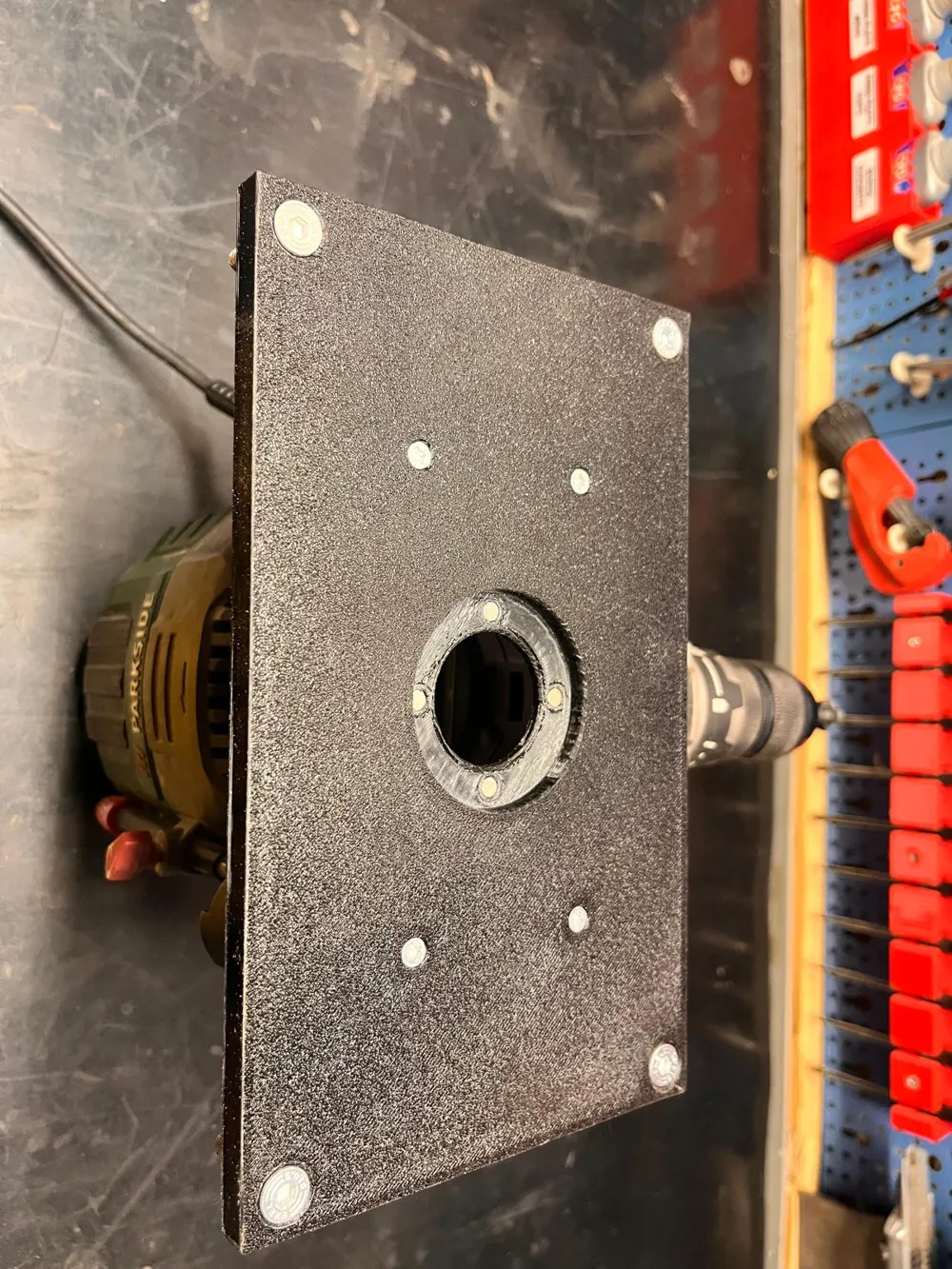 Parkside Router Plate by Dome MakerWorld: Download Free 3D Models