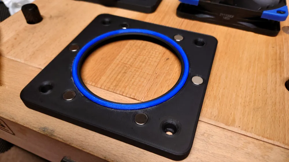 Magnetic Fan Rails Magnetic Fan Mount (120mm) by AlXtech MakerWorld: Download Free 3D Models